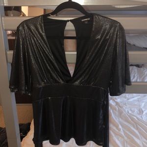 Express Going Out Top